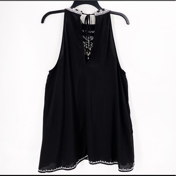 Romeo & Juliet couture Top - Picture 2 of 6